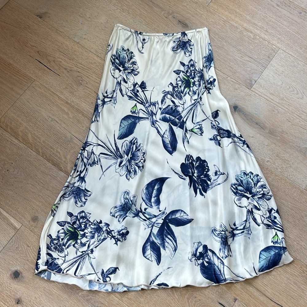 NWT Addison Floral Silky Midi Skirt Sz M - Picture 6 of 8